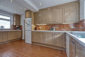 Photo 17- click for photo gallery